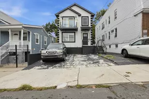 22 Breckenridge Terrace, Irvington, NJ 07111 - Photo 1