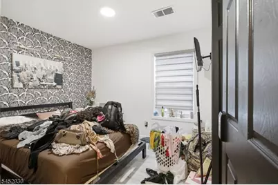 22 Breckenridge Ter, Irvington, NJ 07111 - Photo 11