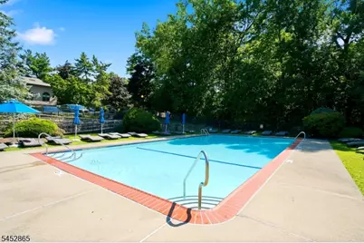 30 Wedgewood Dr, Woodland Park, NJ 07424 - Photo 5