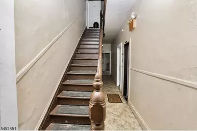 27 Augusta St, Irvington, NJ 07111 - Photo 3