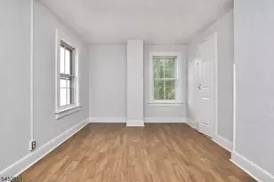 27 Augusta St, Irvington, NJ 07111 - Photo 11