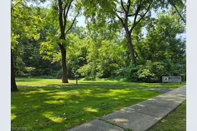 1041 Ridge St #B 59, Phillipsburg, NJ 08865 - Photo 17