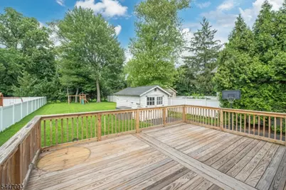 11 Farrington St, West Caldwell, NJ 07006 - Photo 19