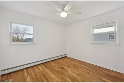 33 N Willow St #1, Montclair, NJ 07042 - Photo 7