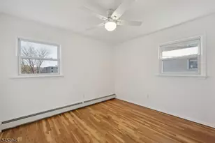 33 N Willow St, Montclair, NJ 07042 - Photo 7
