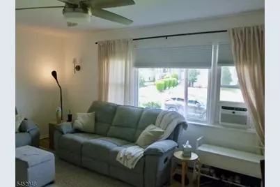 33 N Willow St #1, Montclair, NJ 07042 - Photo 3