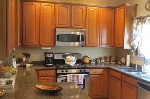 770 Green Ln, Union Township, NJ 07083 - Photo 7