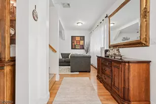 91 Redwood Ave, Wayne, NJ 07470 - Photo 13