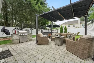 91 Redwood Ave, Wayne, NJ 07470 - Photo 29