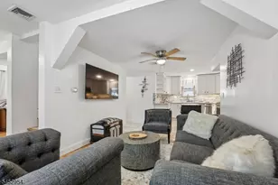 91 Redwood Ave, Wayne, NJ 07470 - Photo 9