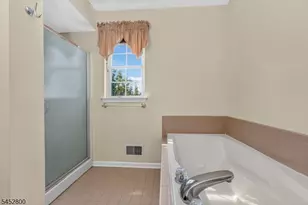 22 Mott Way, Raritan Township, NJ 08822 - Photo 29