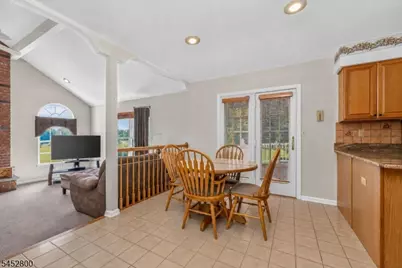 22 Mott Way, Raritan Township, NJ 08822 - Photo 11