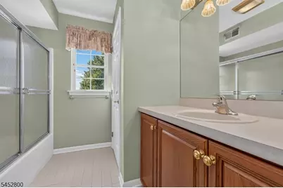 22 Mott Way, Raritan Township, NJ 08822 - Photo 25