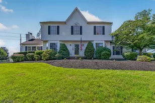 22 Mott Way, Raritan Township, NJ 08822 - Photo 1