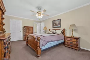 22 Mott Way, Raritan Township, NJ 08822 - Photo 27
