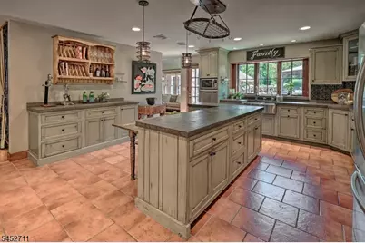 312 Old Farm Rd, Lebanon Township, NJ 08826 - Photo 11