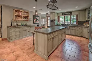 312 Old Farm Rd, Lebanon Township, NJ 08826 - Photo 11