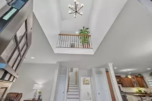 10 Riverside Dr, Clinton, NJ 08809 - Photo 5