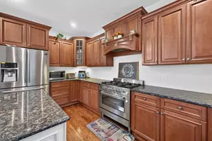 10 Riverside Dr, Clinton, NJ 08809 - Photo 17