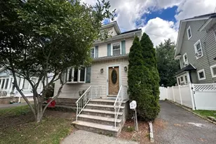 321 Hemlock St, Roselle Park, NJ 07204 - Photo 1
