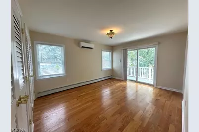 321 Hemlock St, Roselle Park, NJ 07204 - Photo 9