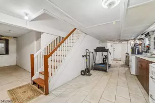 1030 Jassamine Way, Fort Lee, NJ 07024 - Photo 29