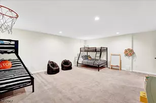 1 Purgatory Ct, Vernon, NJ 07462 - Photo 25