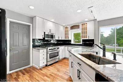 17 Tannery Hill Dr, Hardyston Township, NJ 07419 - Photo 15