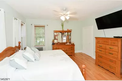 70 Fontaine Ave, Bloomfield Twp., NJ 07003 - Photo 13