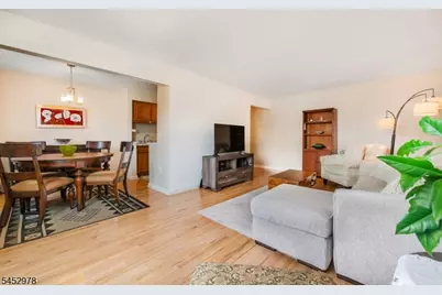 605 Grove St #3, Clifton, NJ 07013 - Photo 3