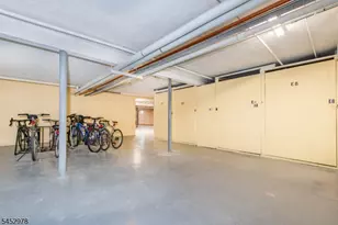 605 Grove St, Clifton, NJ 07013 - Photo 15