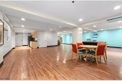 70 S Munn Ave #303, East Orange, NJ 07018 - Photo 13