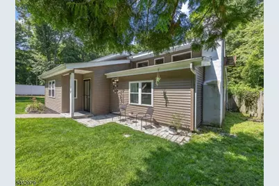 17 Birch Dr, Vernon Twp., NJ 07422 - Photo 1