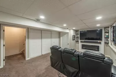 244 Cheyenne Rd, Andover Township, NJ 07848 - Photo 27