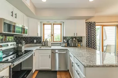 244 Cheyenne Rd, Andover Township, NJ 07848 - Photo 9
