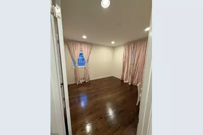 78 Mounthaven Dr, Livingston, NJ 07039 - Photo 7