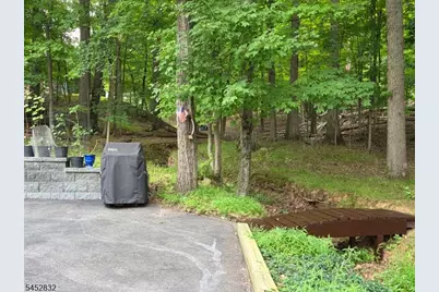 154 Hillside Ave, Bridgewater, NJ 08807 - Photo 7