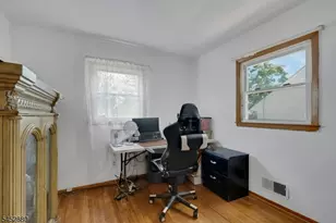 48 Doherty Dr S, Clifton, NJ 07013 - Photo 17