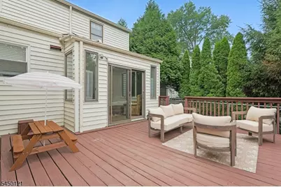 611 Brookside Pl, Cranford Township, NJ 07016 - Photo 27