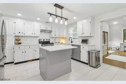 611 Brookside Pl, Cranford Township, NJ 07016 - Photo 9