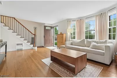 611 Brookside Pl, Cranford Township, NJ 07016 - Photo 5