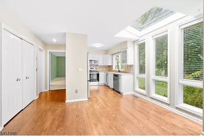 31 Stone Row Ln, Jefferson Township, NJ 07438 - Photo 13