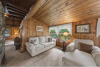 21 Shawnee Trl, Sparta Township, NJ 07871 - Photo 15