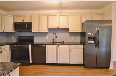 3 Donna Dr, East Hanover Township, NJ 07936 - Photo 3