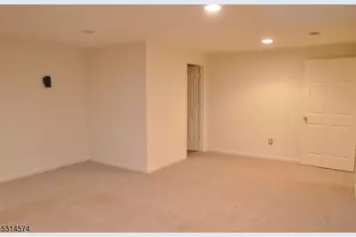 3 Donna Dr, East Hanover Township, NJ 07936 - Photo 15