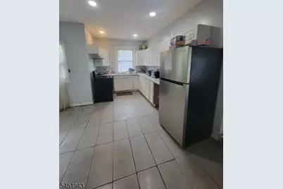 476 Laurel St, Orange, NJ 07050 - Photo 5