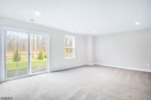 9 Peckwell St, Mount Olive, NJ 07828 - Photo 25