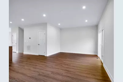 9 Peckwell St, Mount Olive, NJ 07828 - Photo 9