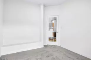 9 Peckwell St, Mount Olive, NJ 07828 - Photo 23