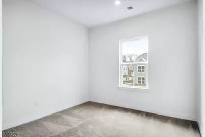 9 Peckwell St, Mount Olive, NJ 07828 - Photo 21